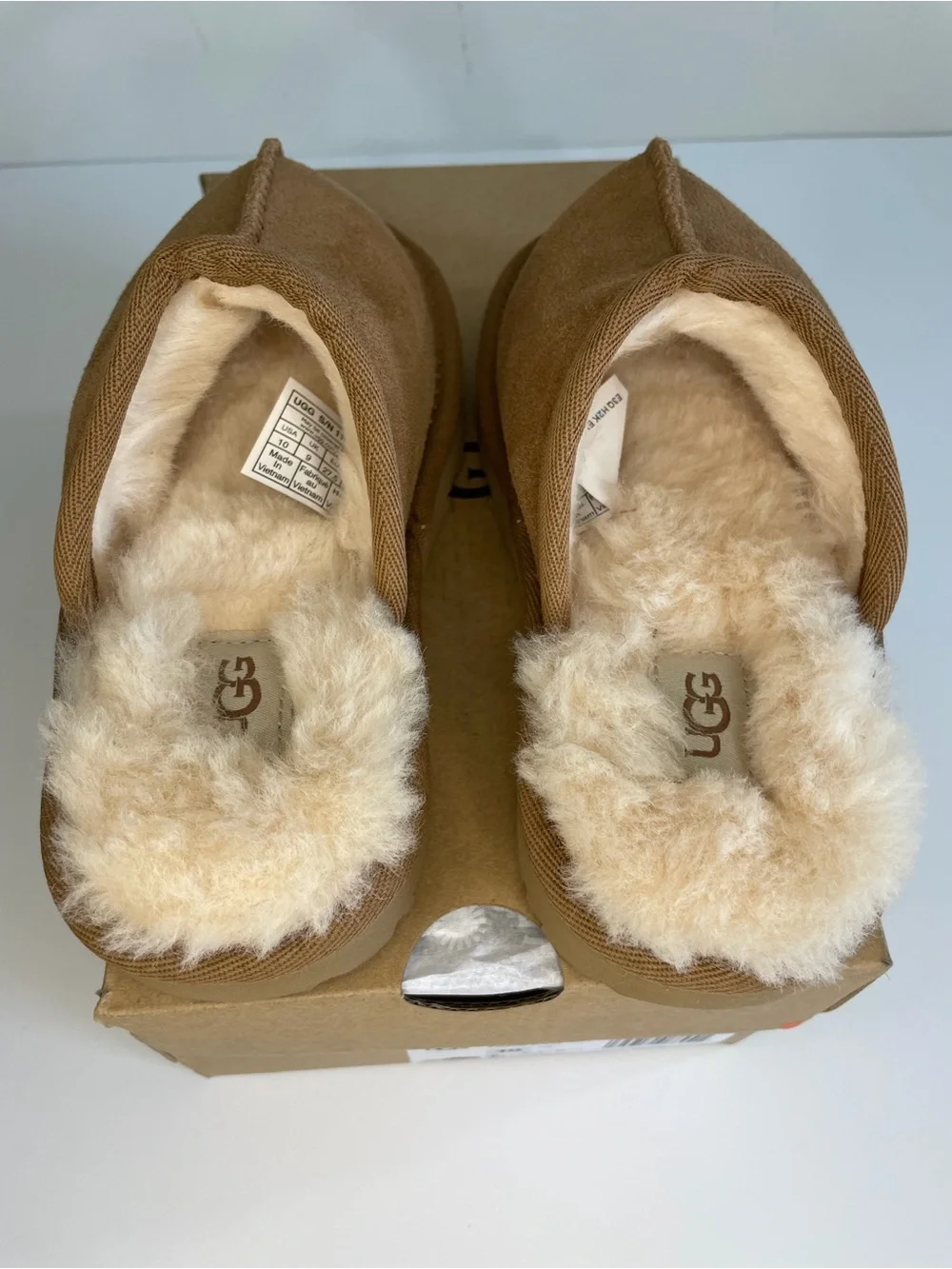 UGG Keegan Chestnut Suede Slide Slippers Shearling Kids Size 10M Cozy Comfort